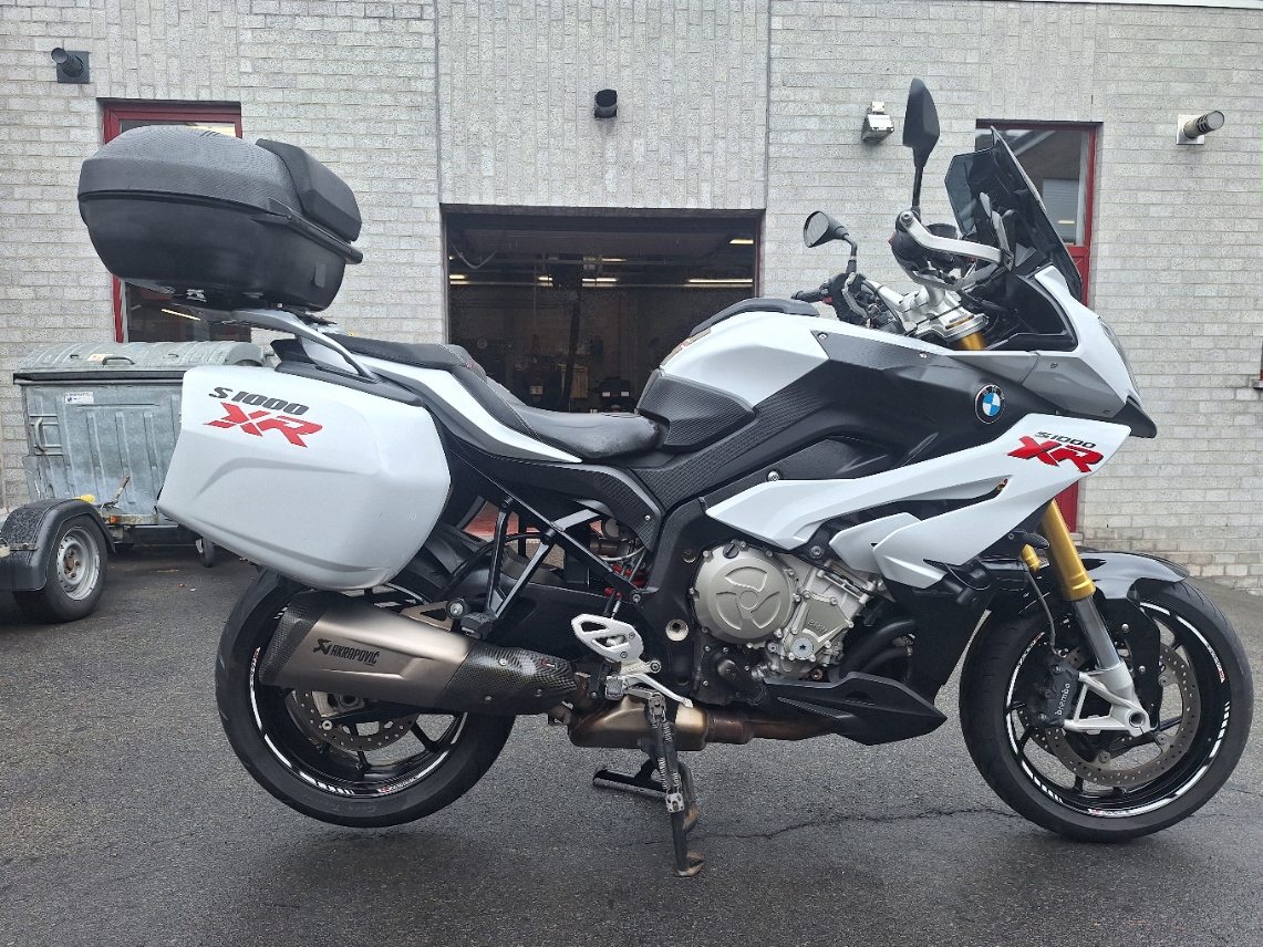 BMW S 1000 XR